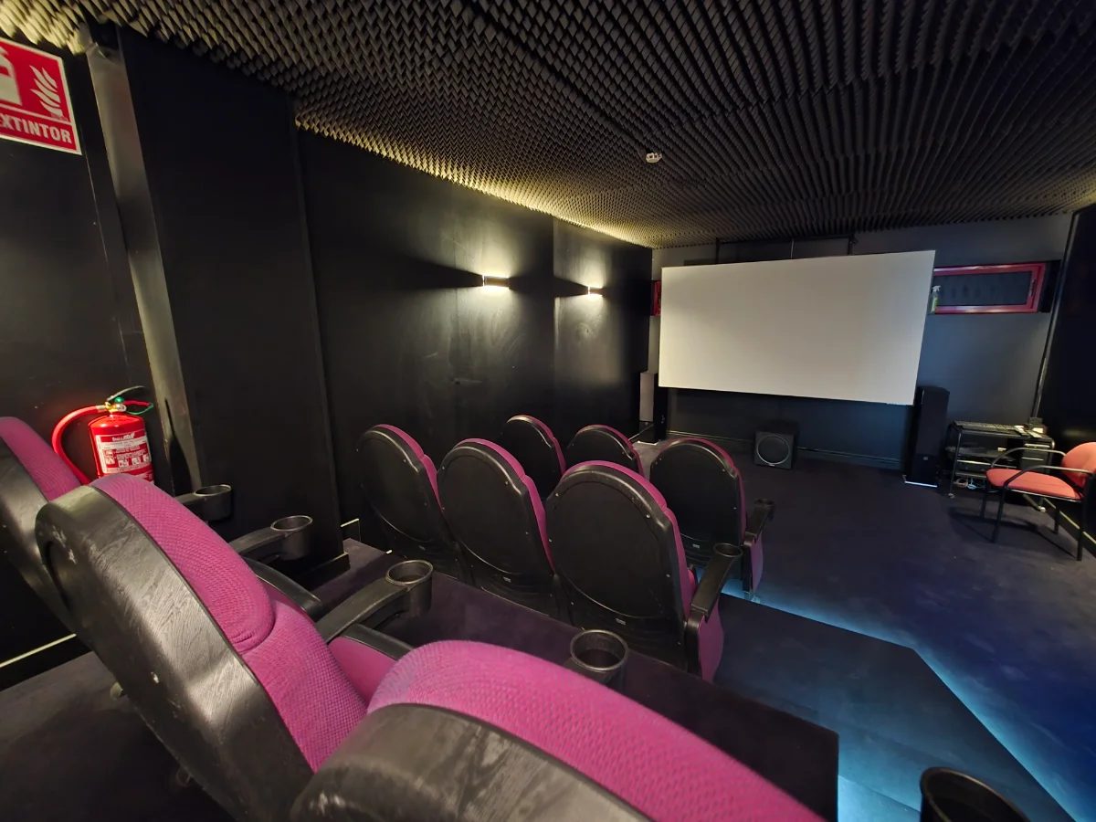 Sala de visionado insonorizada de Squirrel Studio Space